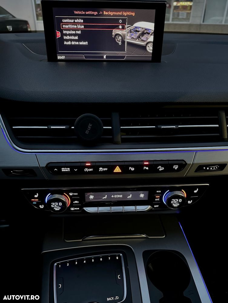 Audi Q7 - 11