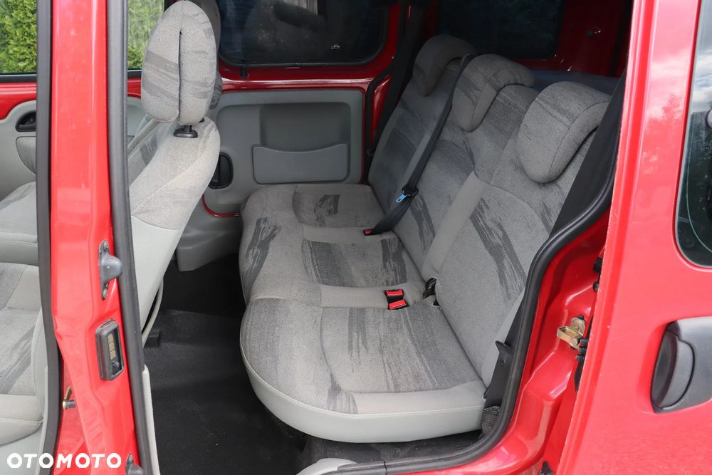 Renault Kangoo 1.2 16V Privilege - 13