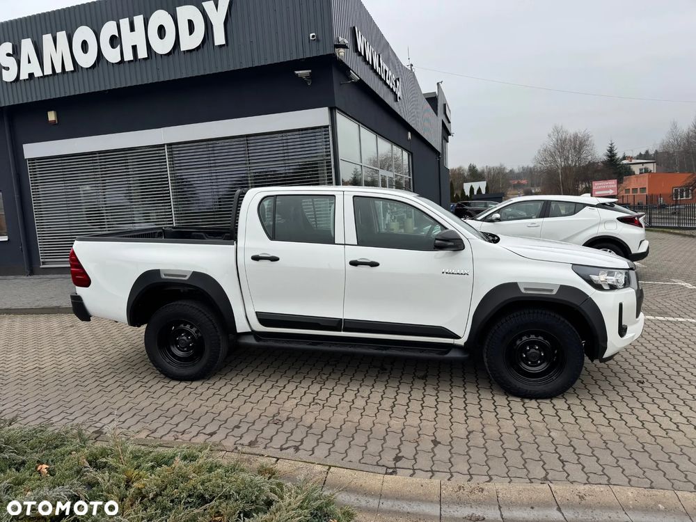 Toyota Hilux 2.4 D-4D Extra Cab DLX 4x4 - 2