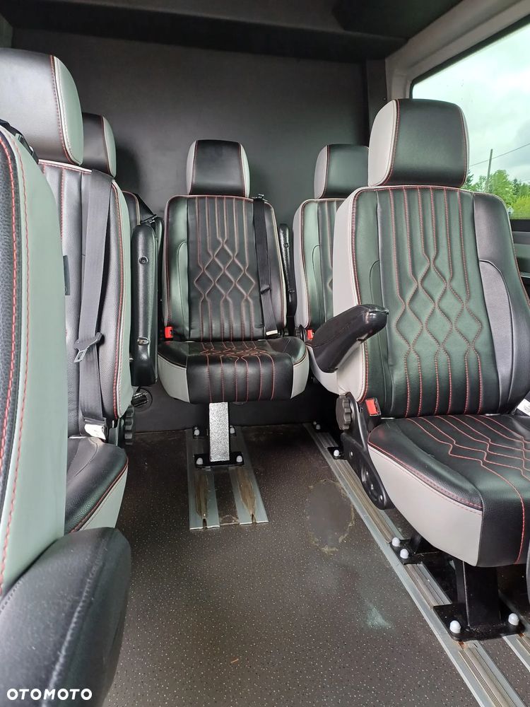 Mercedes-Benz SPRINTER - 28