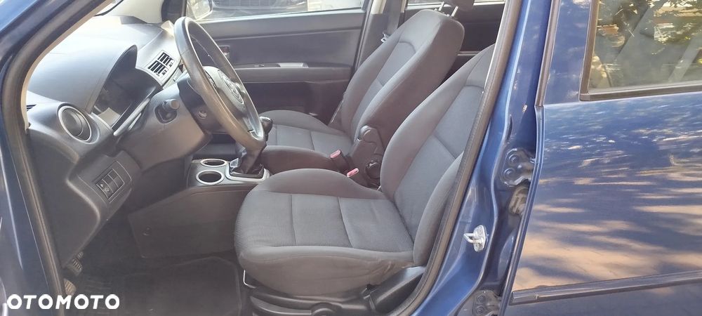 Mazda 2 - 6
