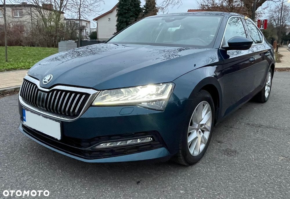 Skoda Superb 2.0 TDI SCR Ambition DSG - 34