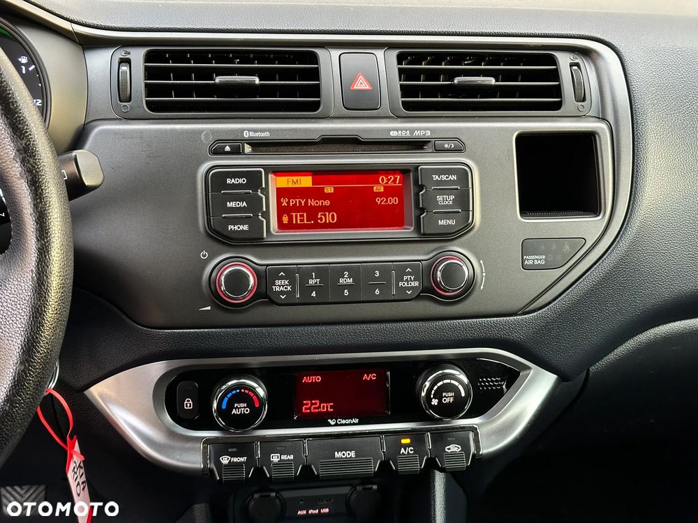 Kia Rio - 18