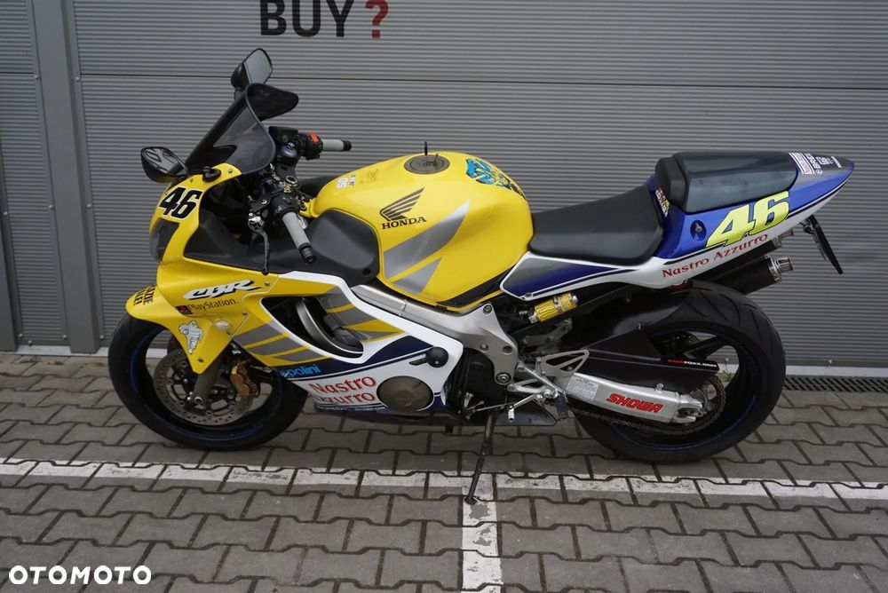 Honda CBR - 8