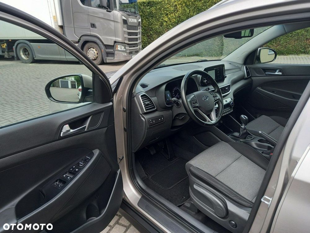 Hyundai Tucson blue 1.6 CRDi 2WD Select - 23