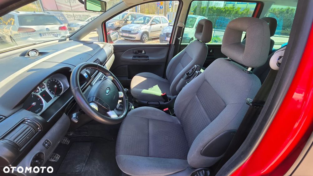 Ford Galaxy 1.9 TDI Trend - 13