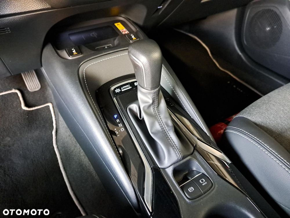 Toyota Corolla 2.0 Hybrid Style - 25