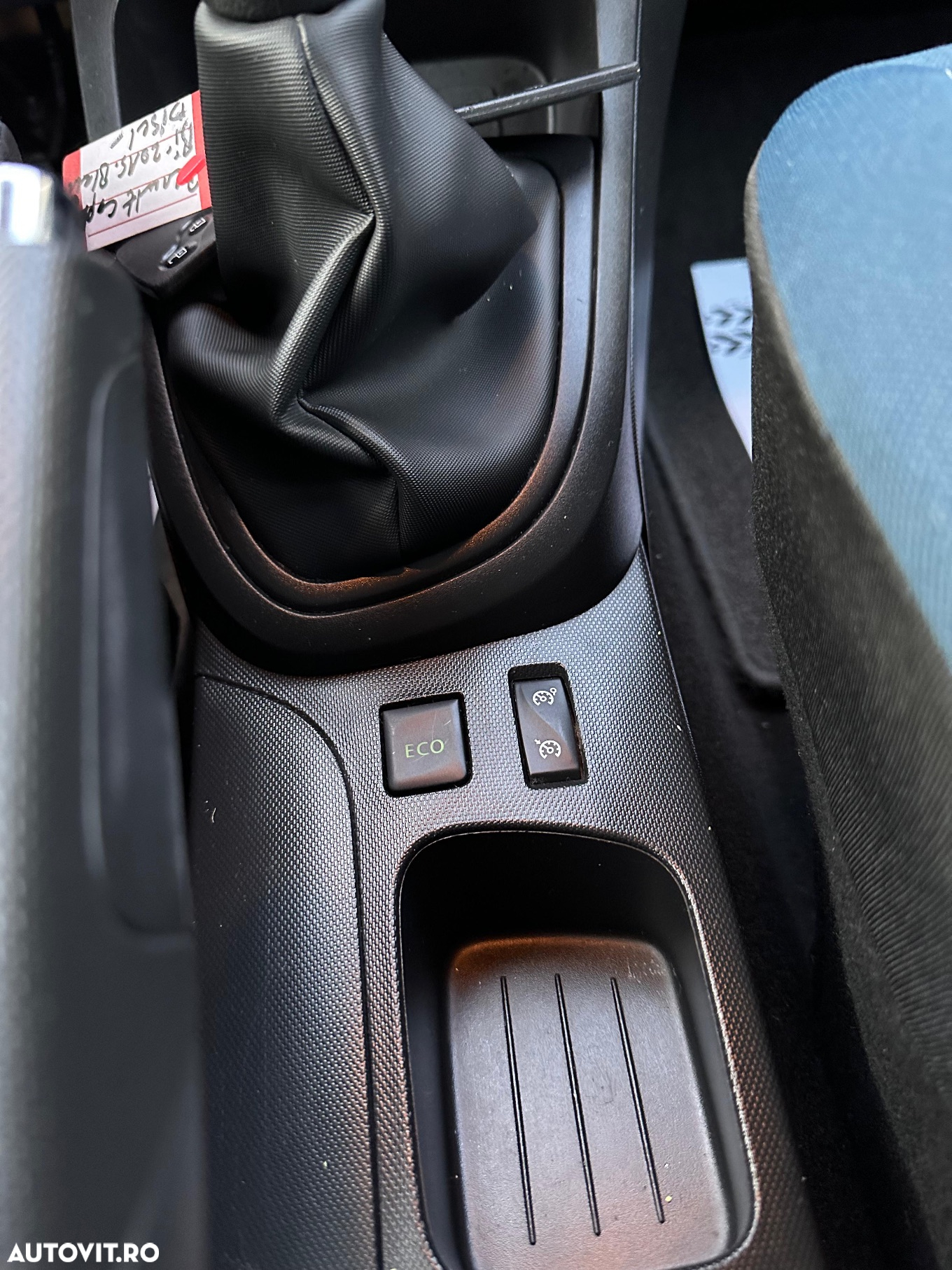 Renault Captur - 22