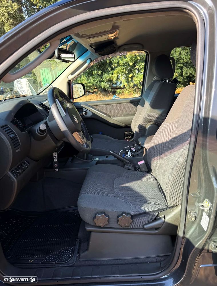 Nissan Pick Up 2.5 TD CD P.E. CM - 13