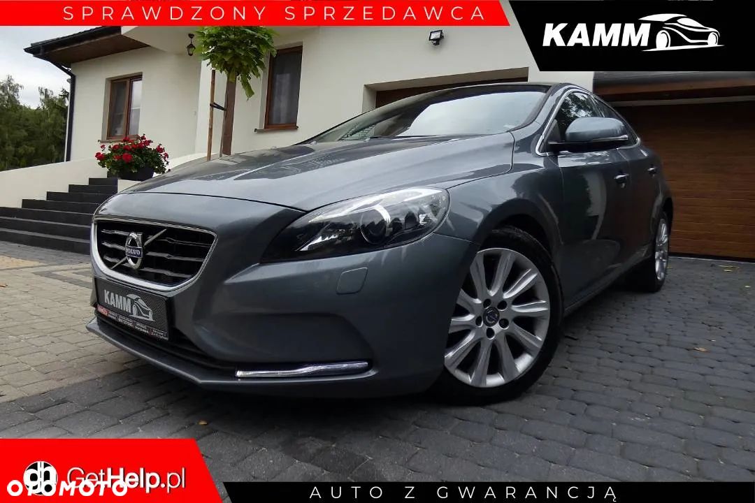 Volvo V40 ver-d2-drive--e-scr-inscription - 1