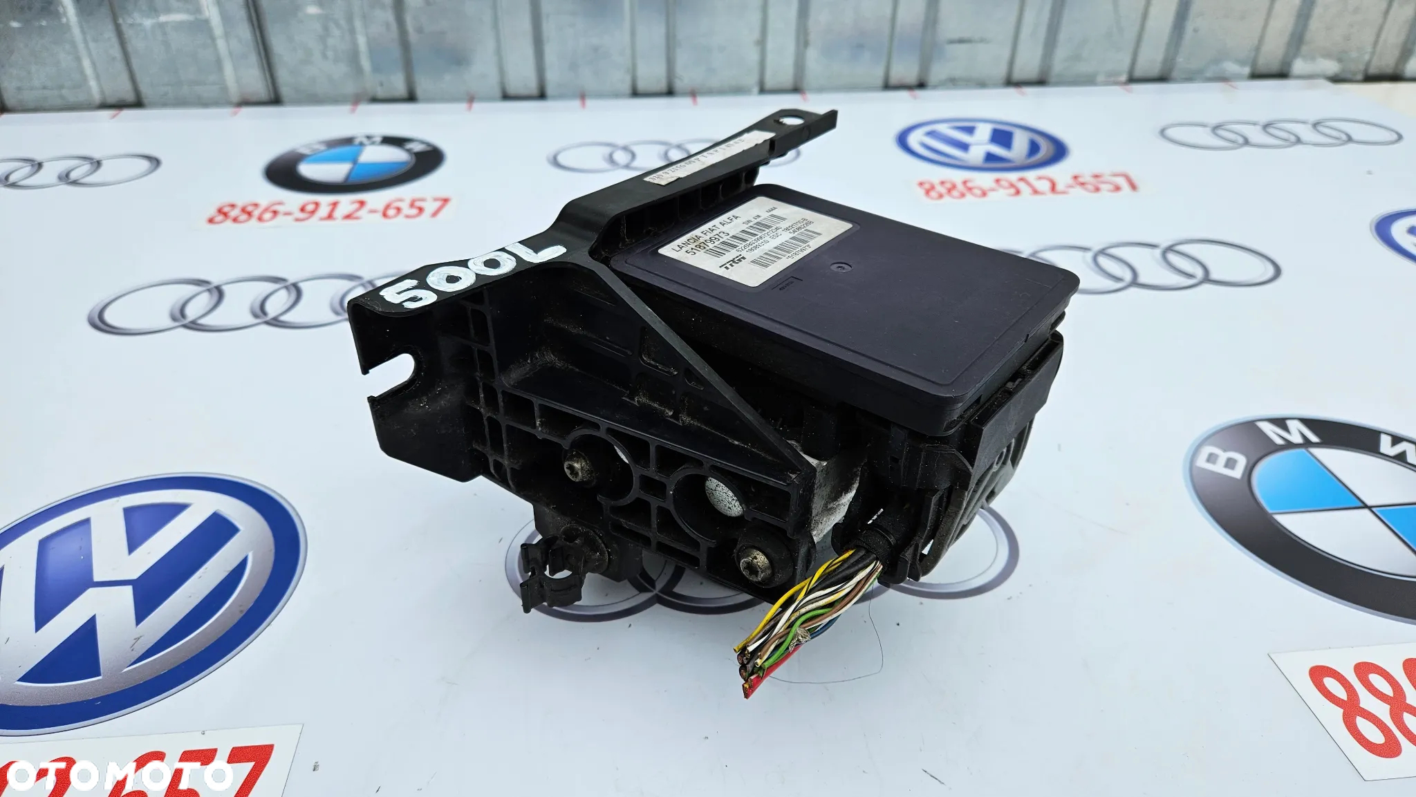 Fiat 500L Pompa hamulcowa ABS Sterownik pompy 51879973 - 3