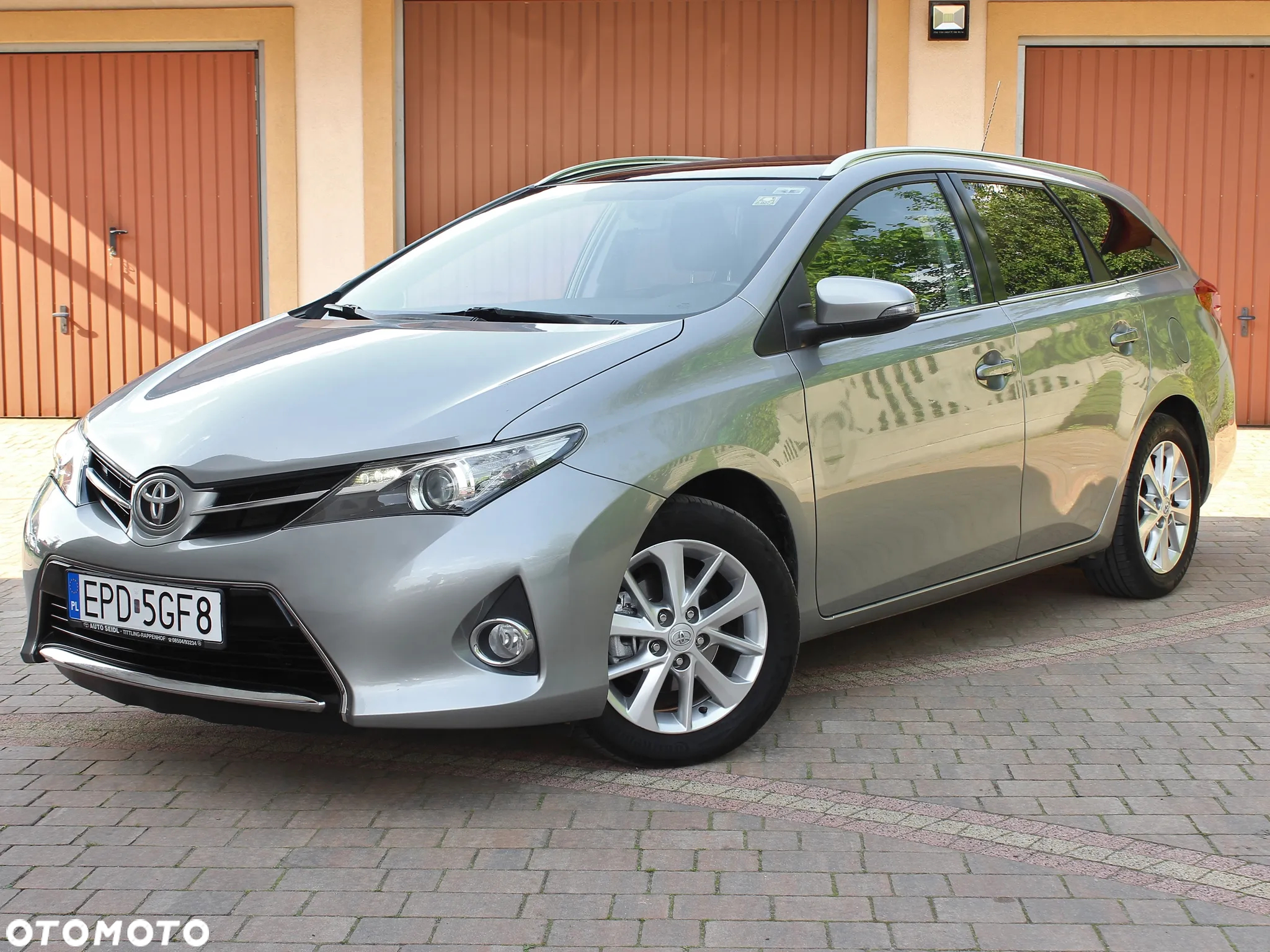 Toyota Auris 1.6 Premium - 10