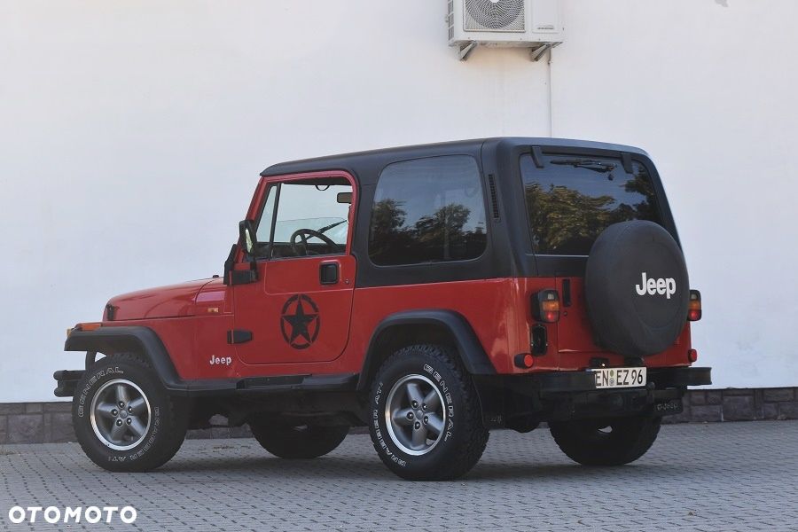 Jeep Wrangler 2.5 Sport - 11
