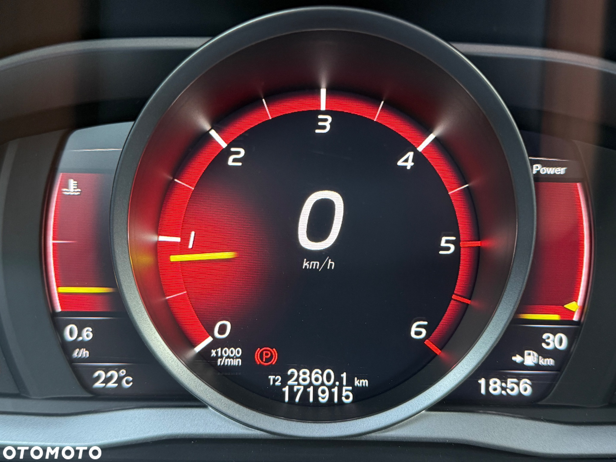 Volvo XC 60 D4 Momentum - 18