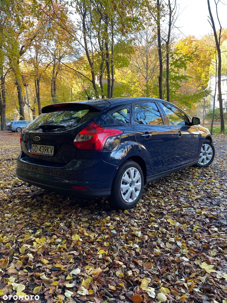 Ford Focus 1.6 Trend - 4