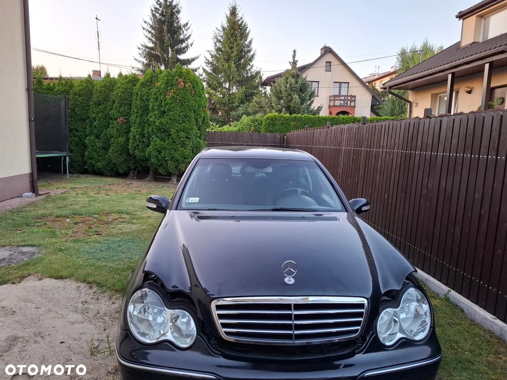 Mercedes-Benz Klasa C 200 T CDI Elegance - 1