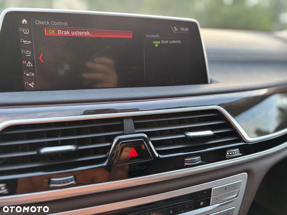 BMW Seria 7 - 23