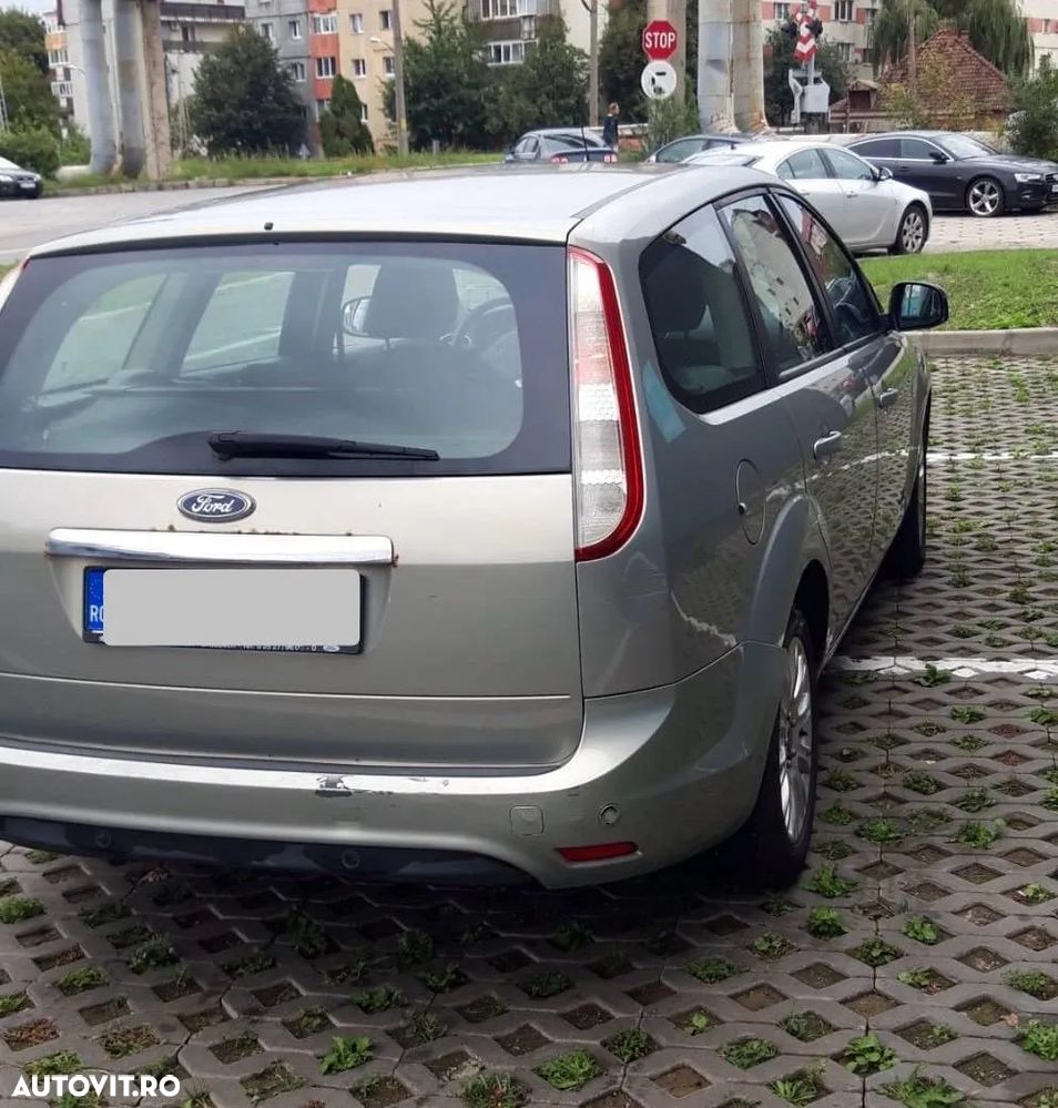 Ford Focus - 2