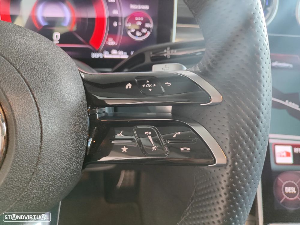 Mercedes-Benz C 300 e AMG Line - 27
