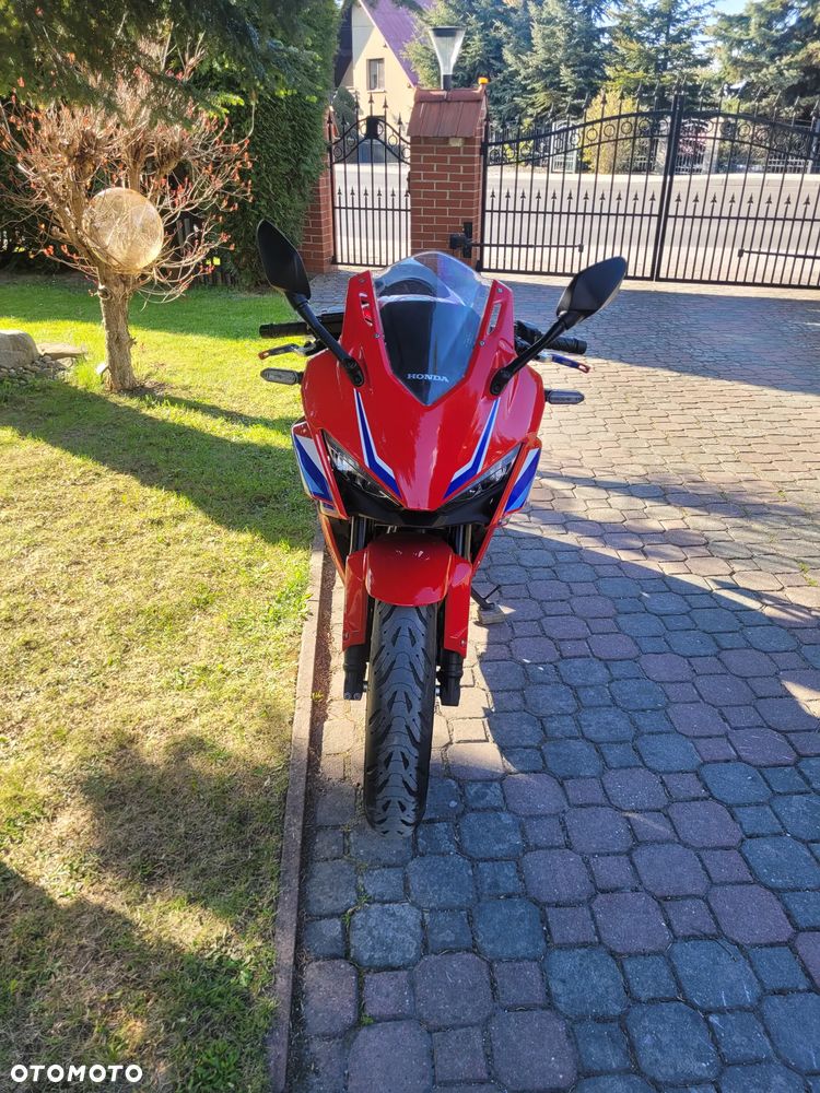 Honda CBR - 24