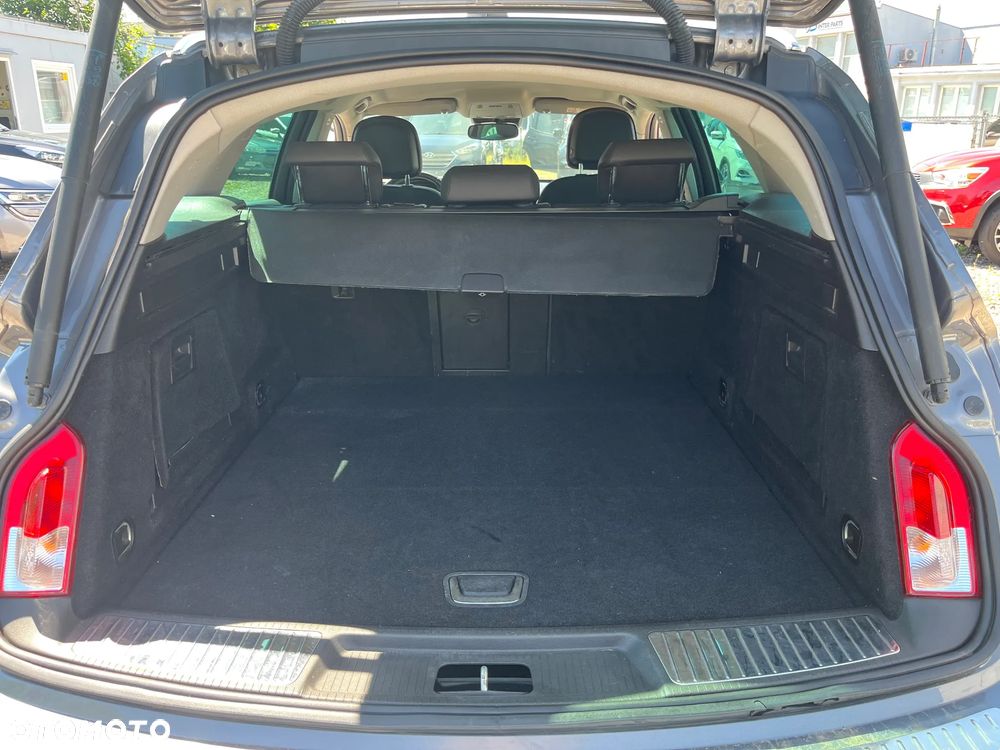 Opel Insignia - 25