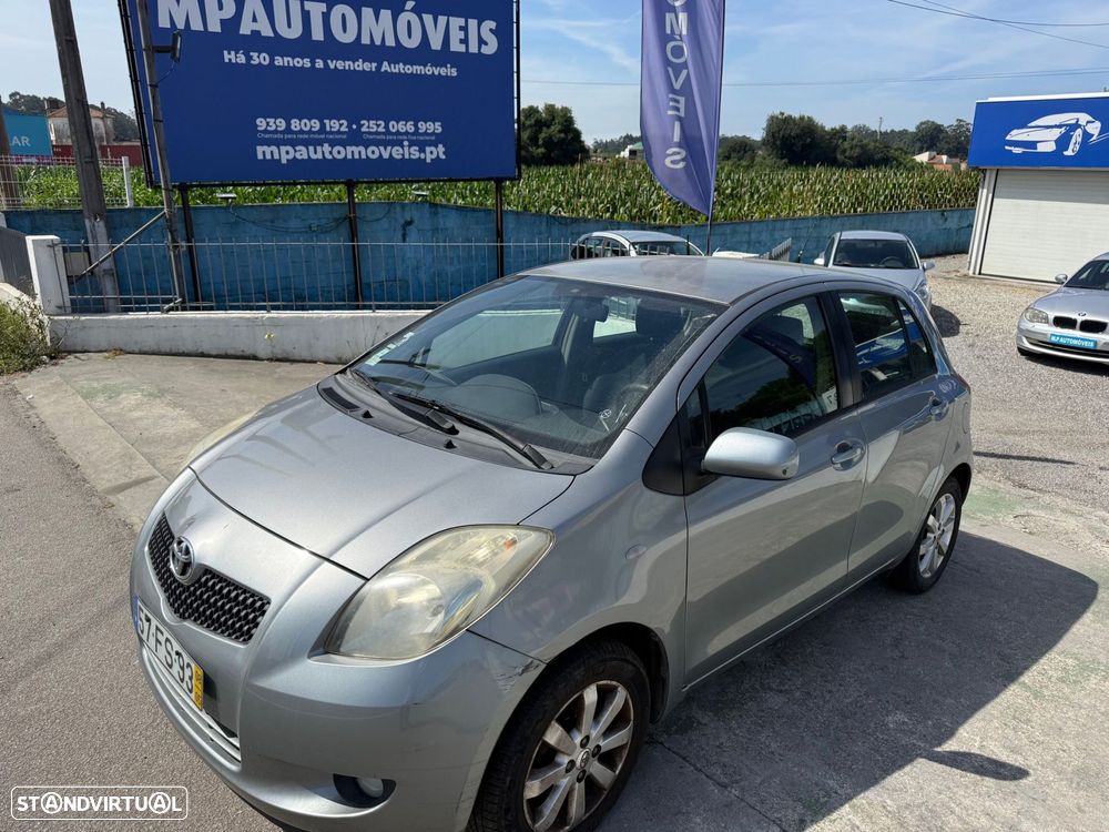 Toyota Yaris 1.0 VVT-i AC - 8