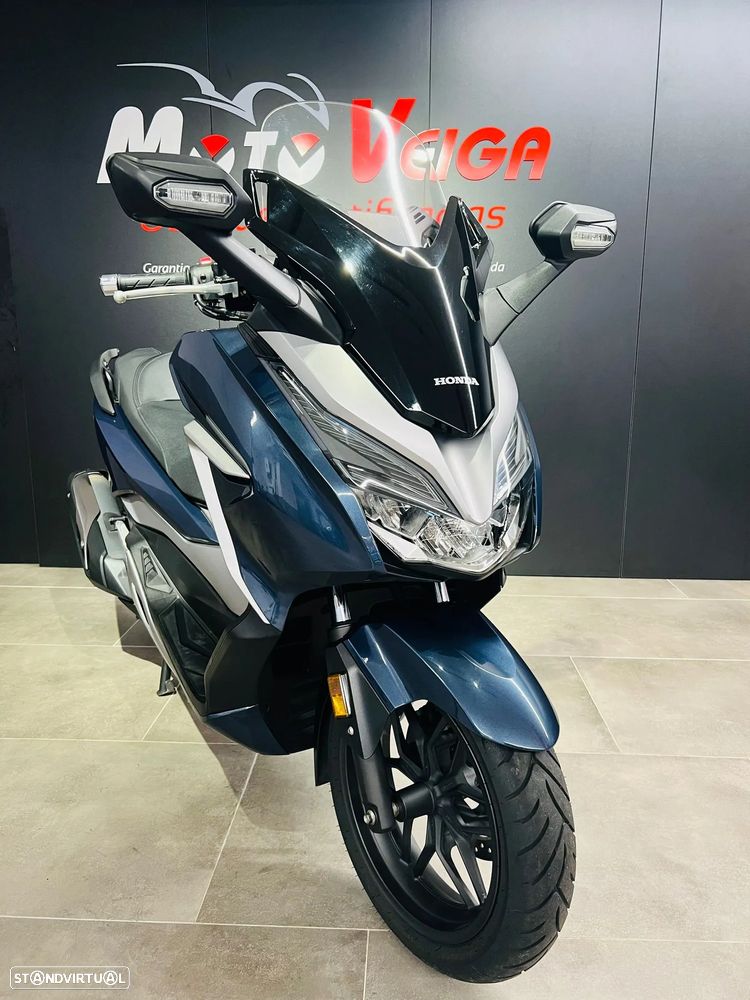 Honda Forza 300 - 4