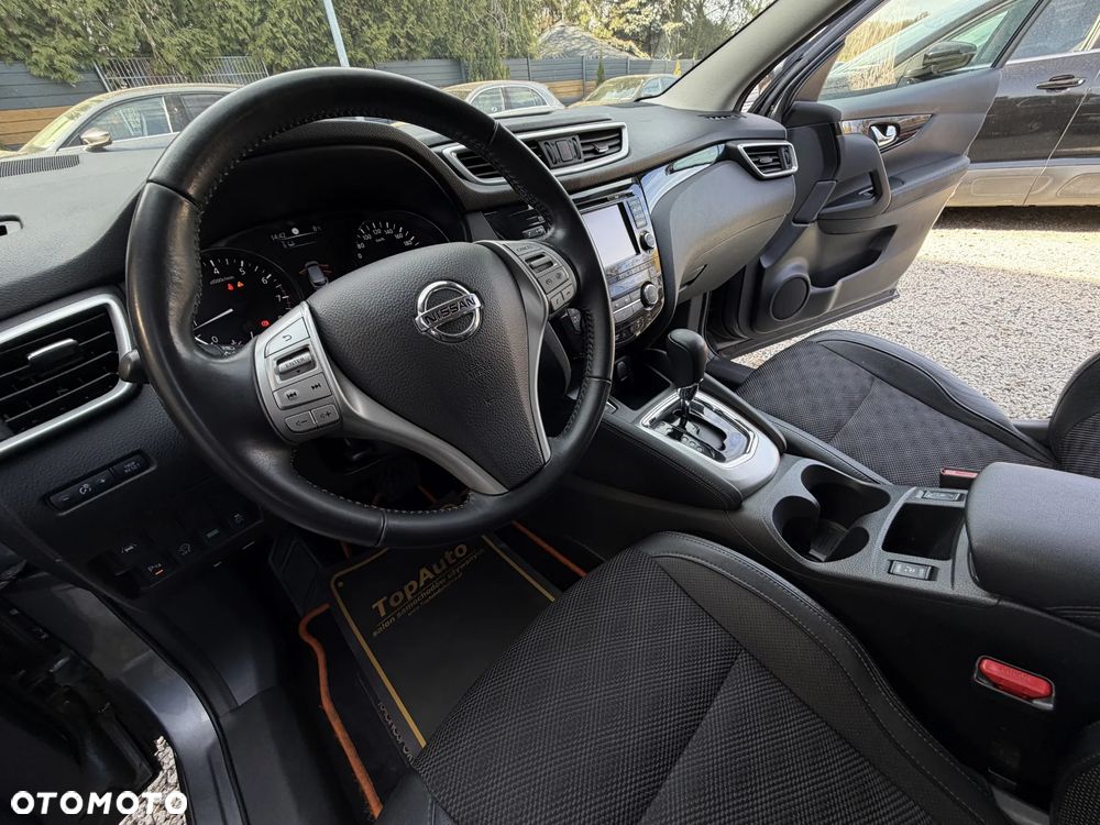 Nissan Qashqai 1.2 DIG-T Xtronic N-Connecta - 19