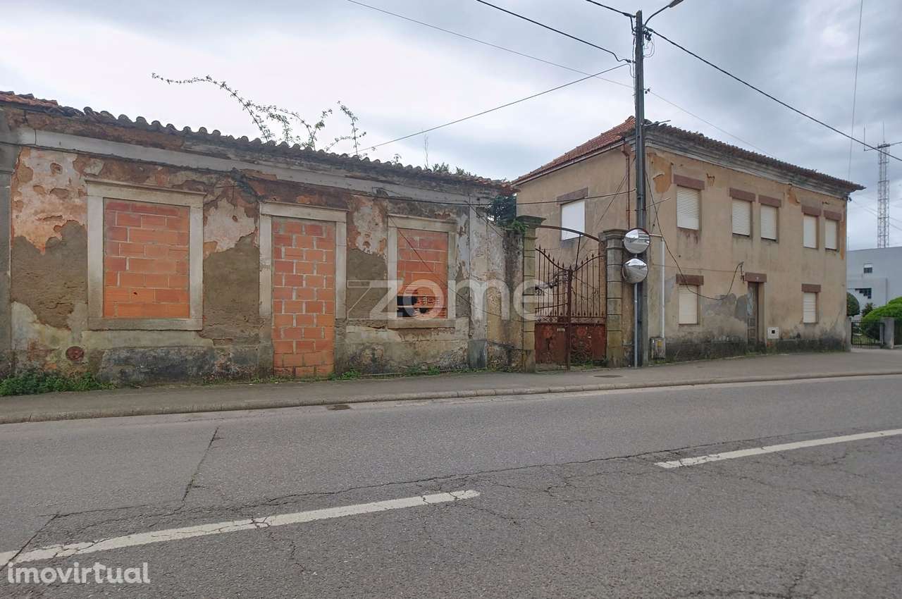 Moradias para demolição e construção de prédio em altura - Grande imagem: 5/19