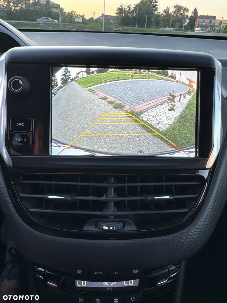 Peugeot 2008 1.2 Pure Tech Crossway S&S - 13