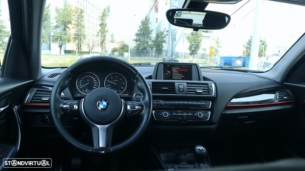 BMW 116 d Line Sport - 24