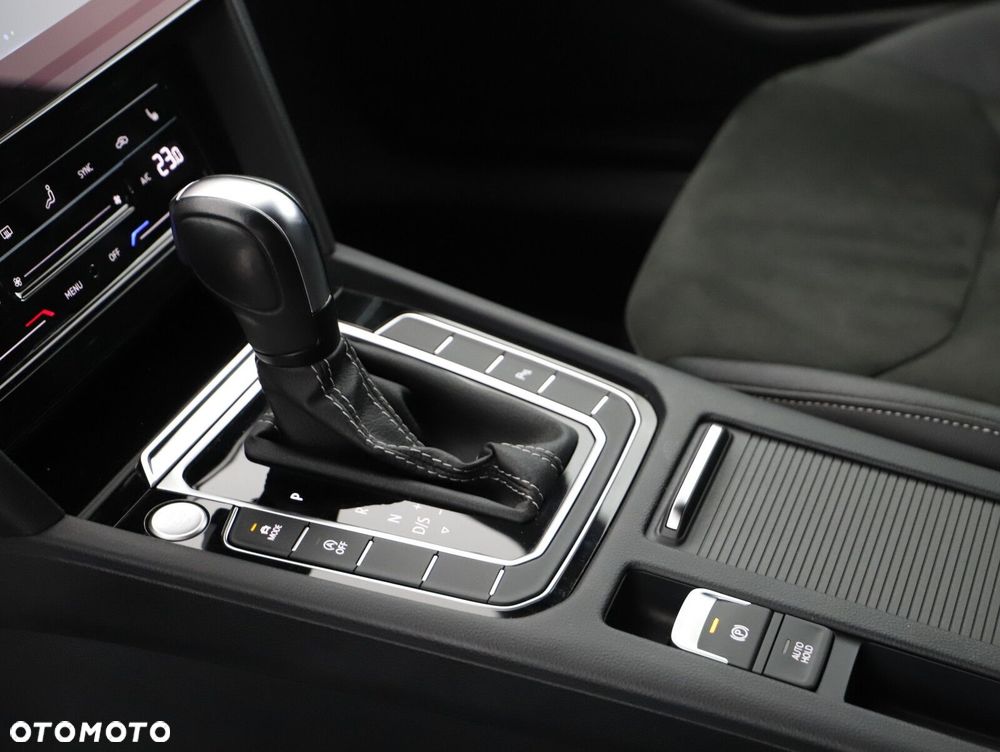 Volkswagen Arteon Shooting Brake 2.0 TDI R-Line DSG - 24