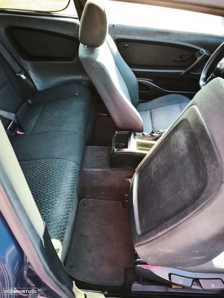 BMW 320 d - 16