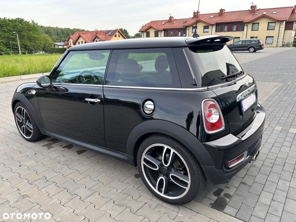MINI Cooper S Standard - 4