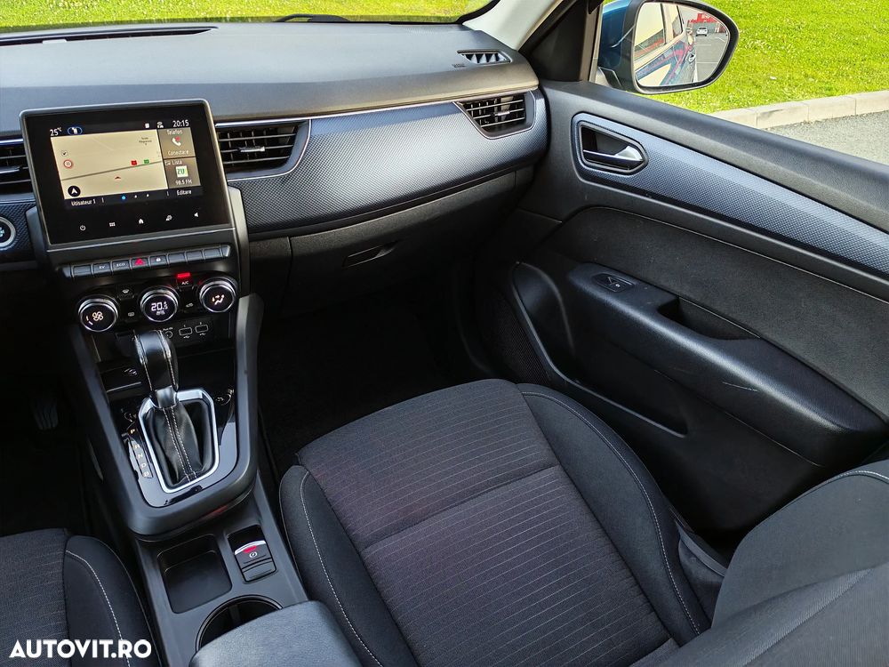 Renault Arkana E-TECH 145 Evolution - 8