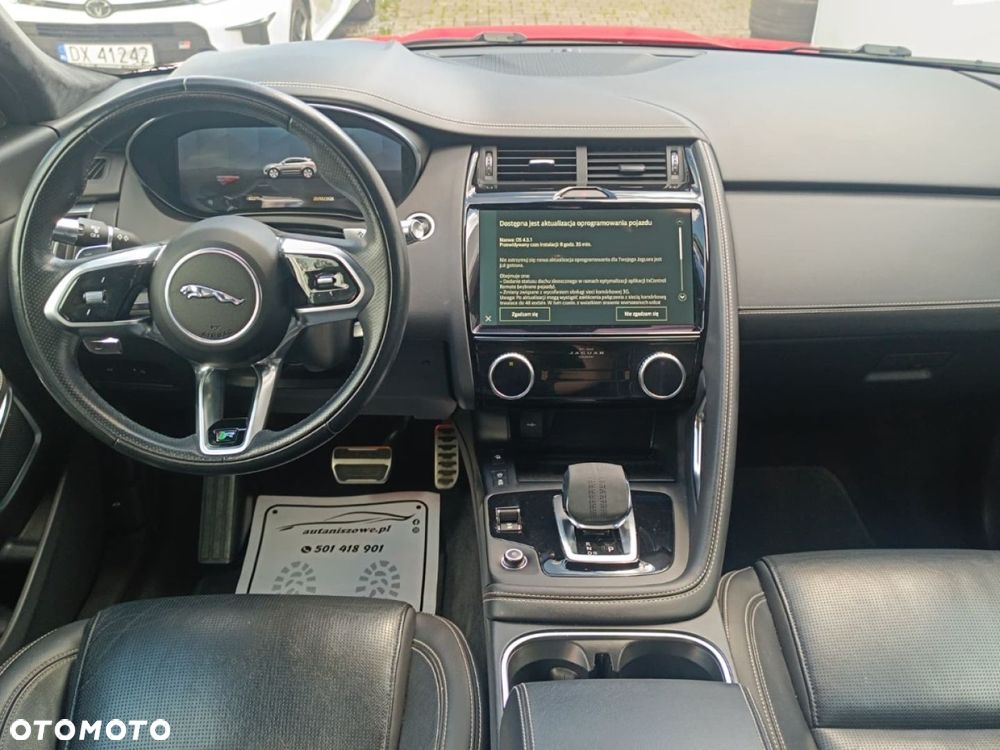 Jaguar E-Pace - 8