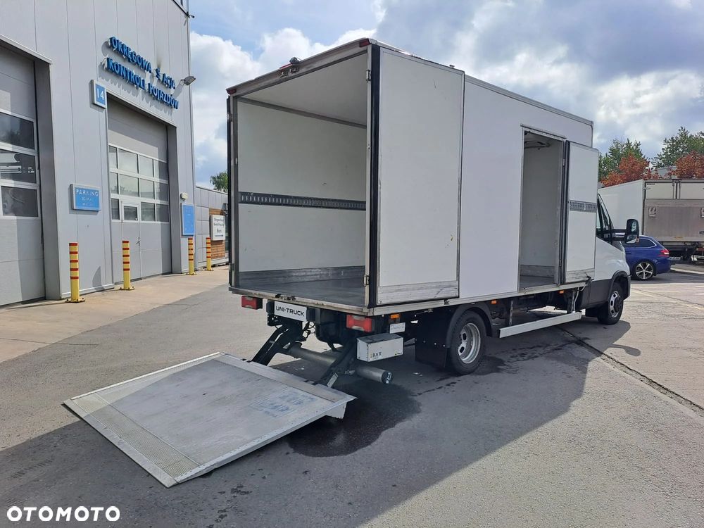 Iveco Daily 50C16  | 3.0 | Bliźniak 8 EP   | Niski przebieg | Winda | Zasilanie zewnętrzne | - 11