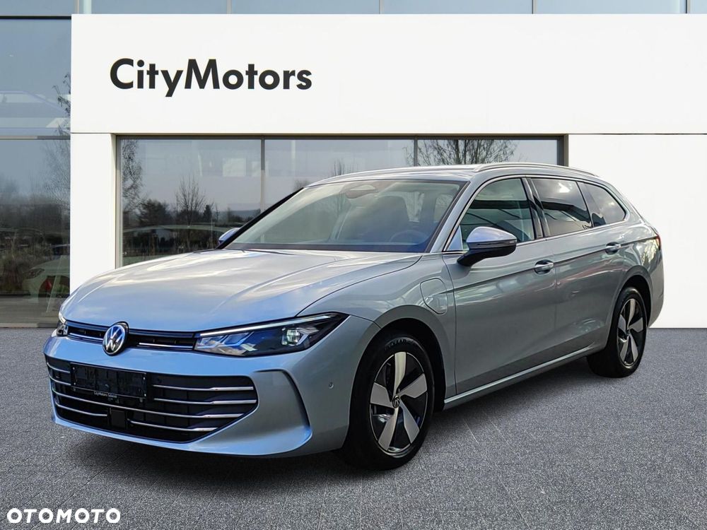Volkswagen Passat Variant - 7