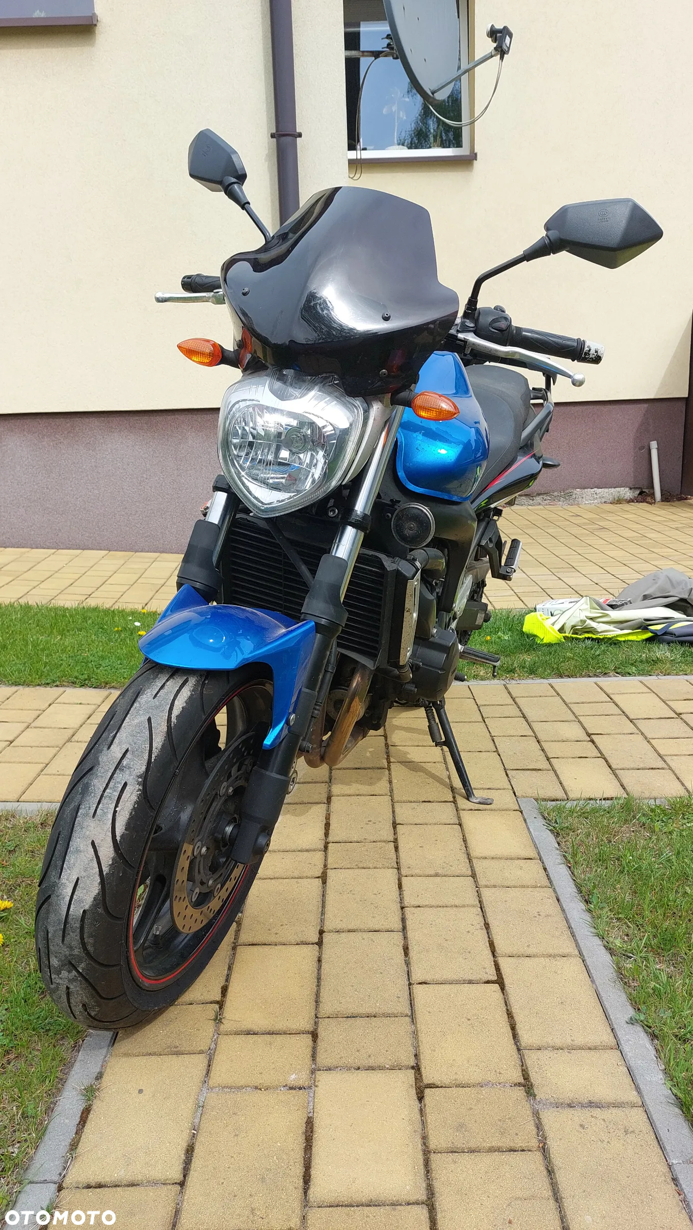 Yamaha FZ6 - 15
