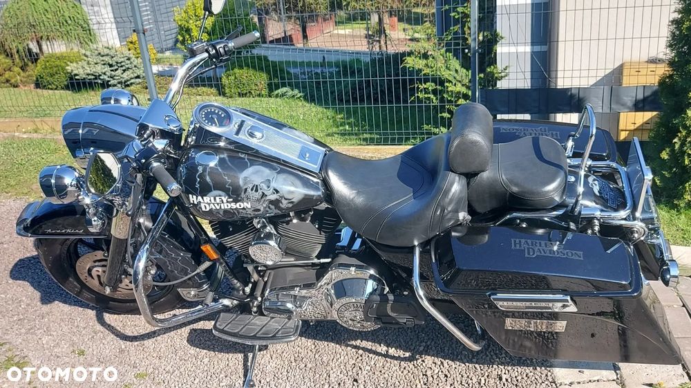 Harley-Davidson Touring Road King - 4