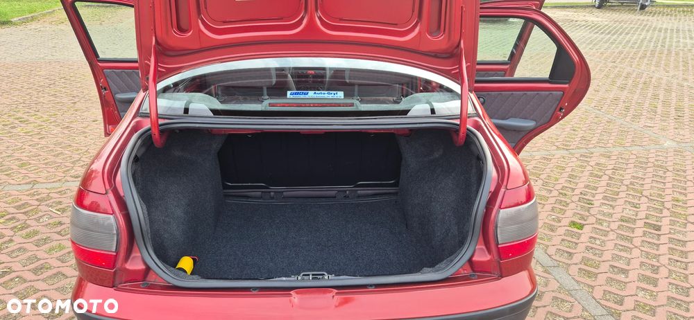 Fiat Siena 1.4 EL - 11