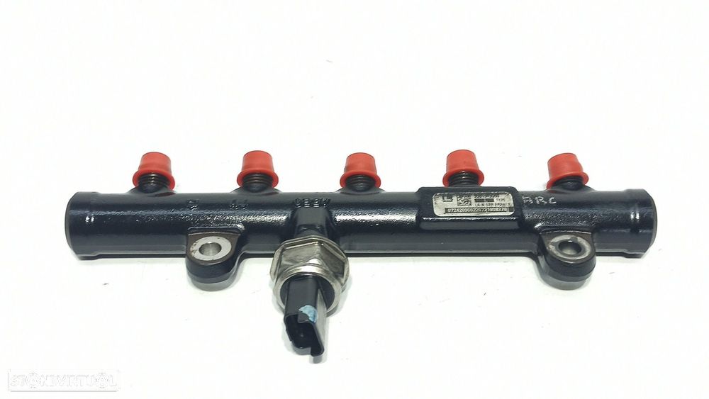 RAMPA INJETORA VOLVO V50 FAMILIAR 2.0 D MOMENTUM - 1