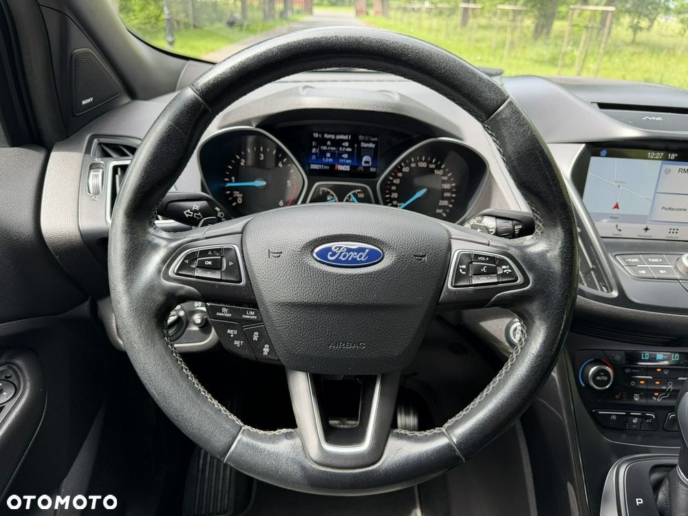 Ford Kuga - 41