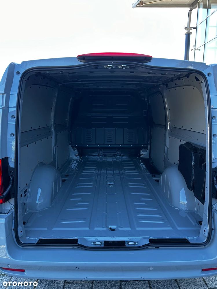 Mercedes-Benz Vito - 29