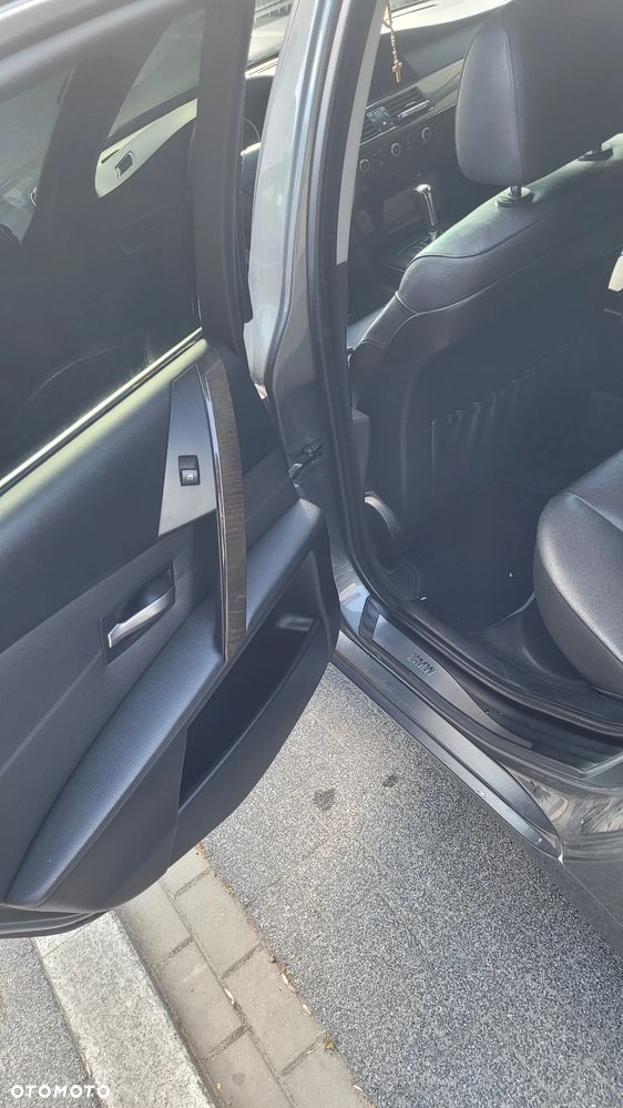 BMW Seria 5 - 15
