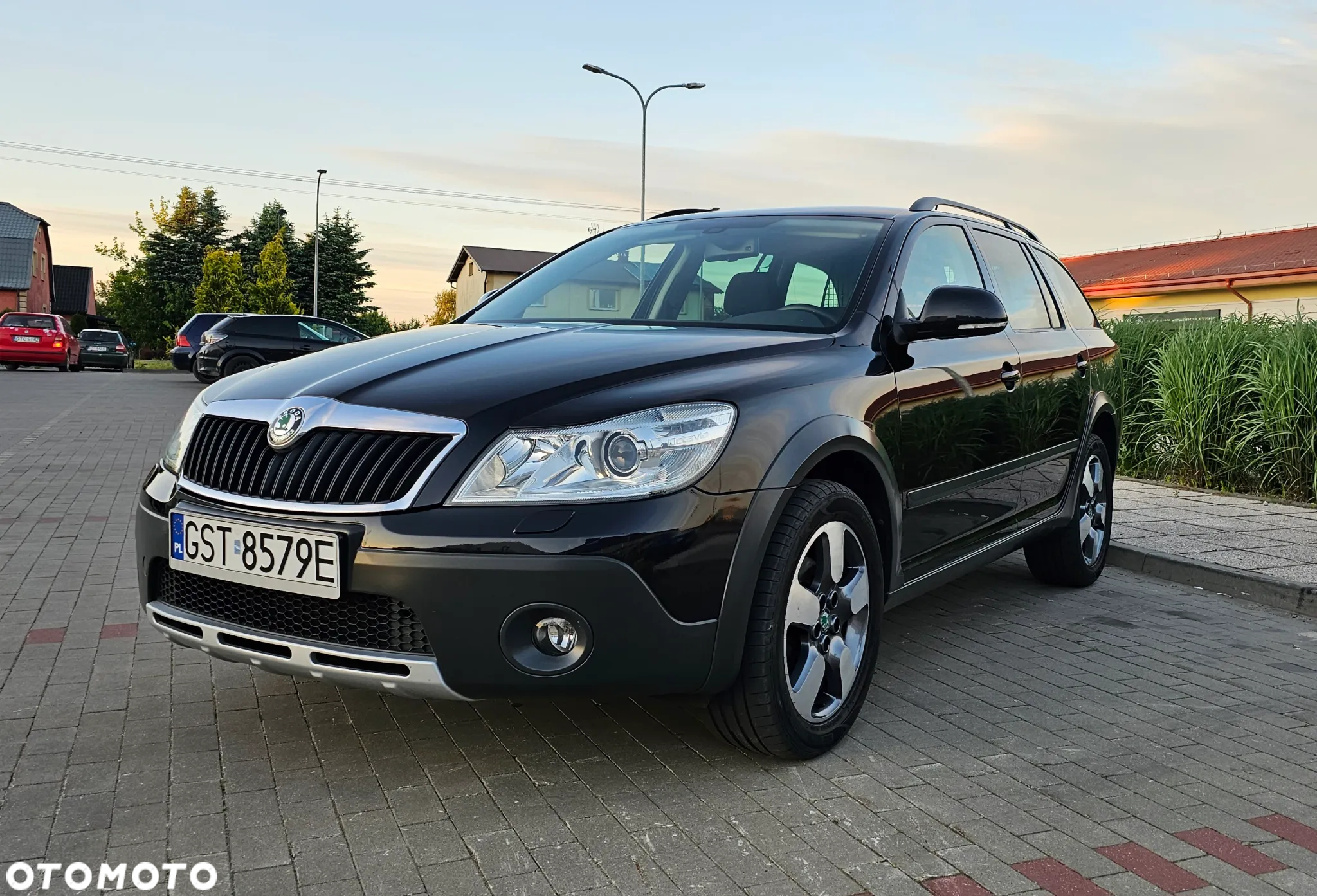 Skoda Octavia Combi 2.0 TDI DPF 4x4 Scout - 7