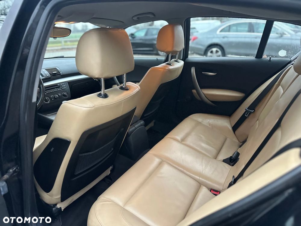 BMW Seria 1 118d DPF - 10