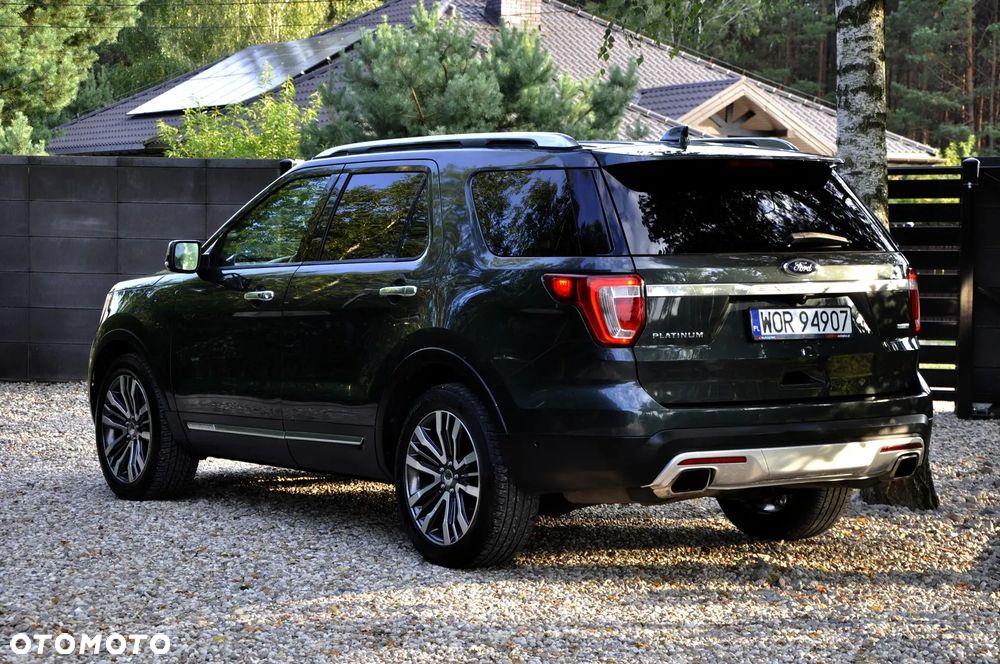 Ford Explorer - 19