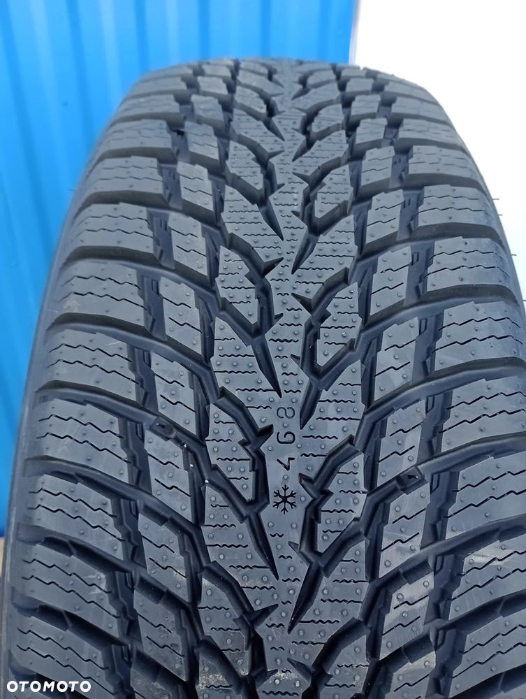 OPONY ZIMOWE 4 X 185/65 R15 88T NOKIAN TYRES SNOWPROOF 1 - 2