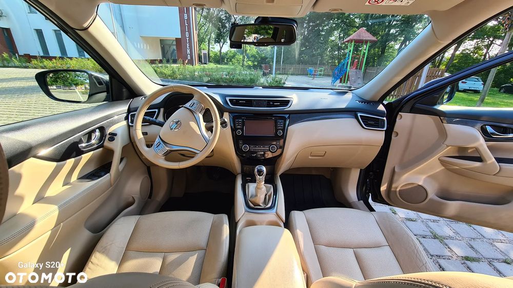 Nissan X-Trail 1.6 DIG-T Tekna 2WD - 1